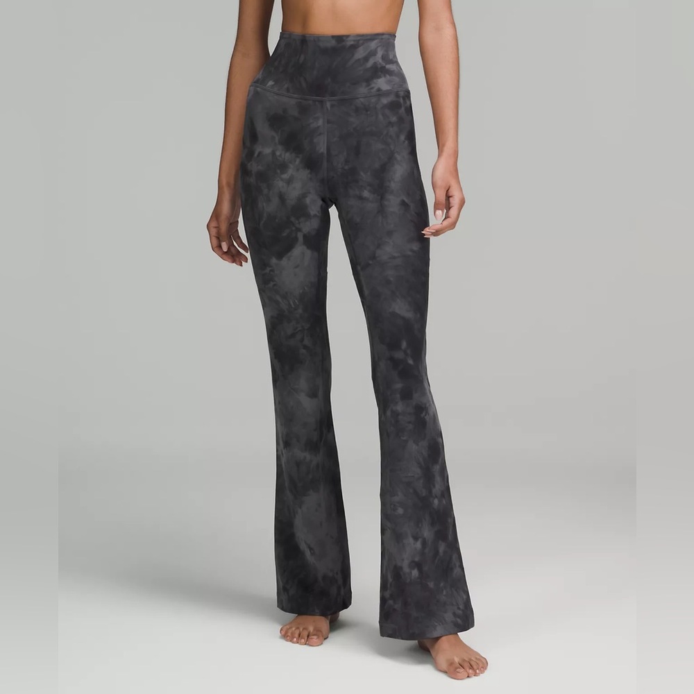 Groove Super-High-Rise Flared Pant Nulu Online Only (Sold out online) size 10